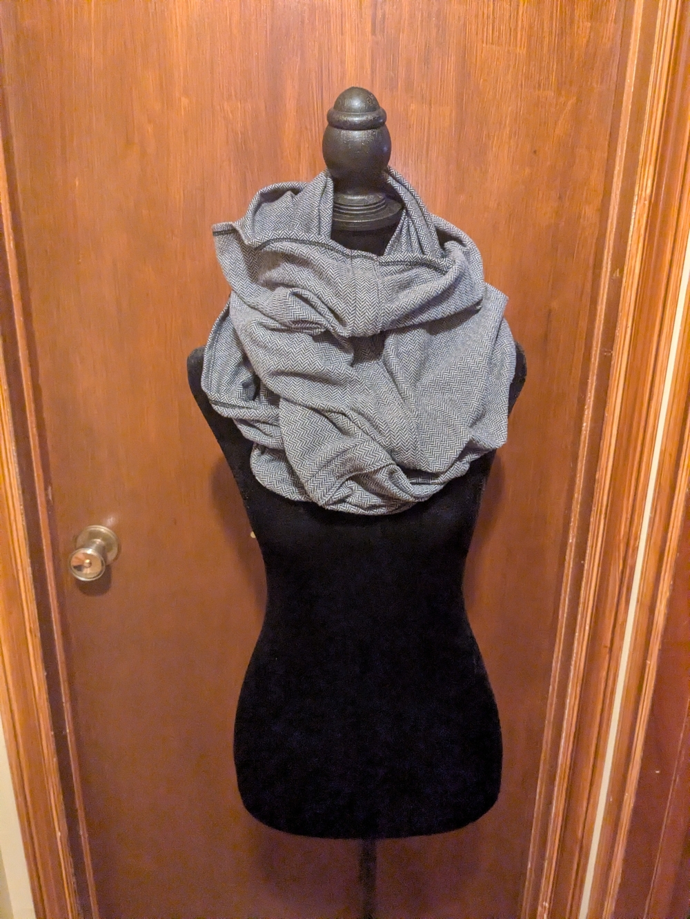 Ivivva by lululemon Village Chill Scarf